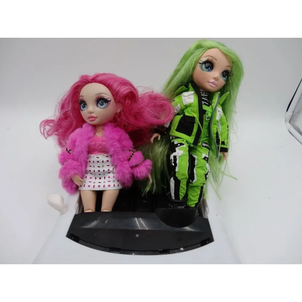 Rainbow High Color Change Car Convertible 8-in-1‎ Light-Up 2 Rainbow Dolls